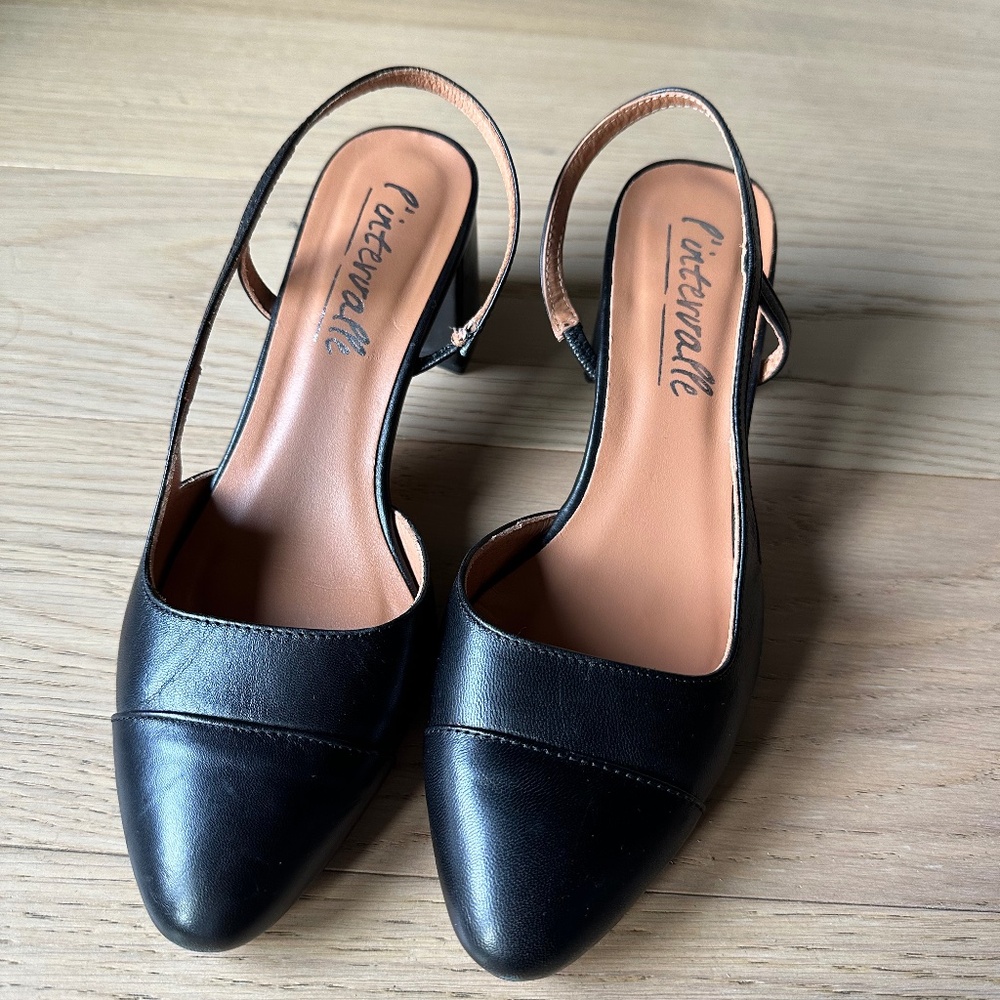 L’Intervalle black heels